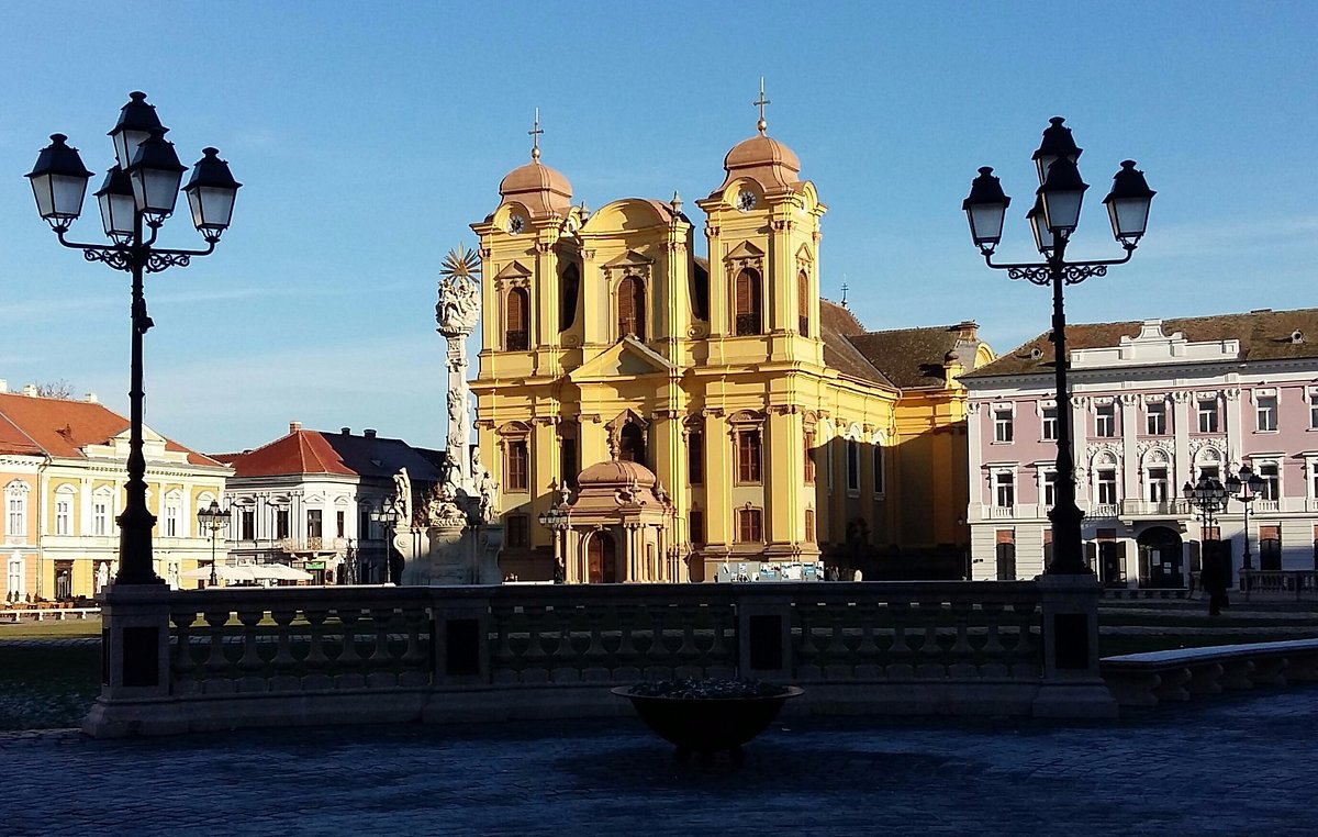 Unirii Square
